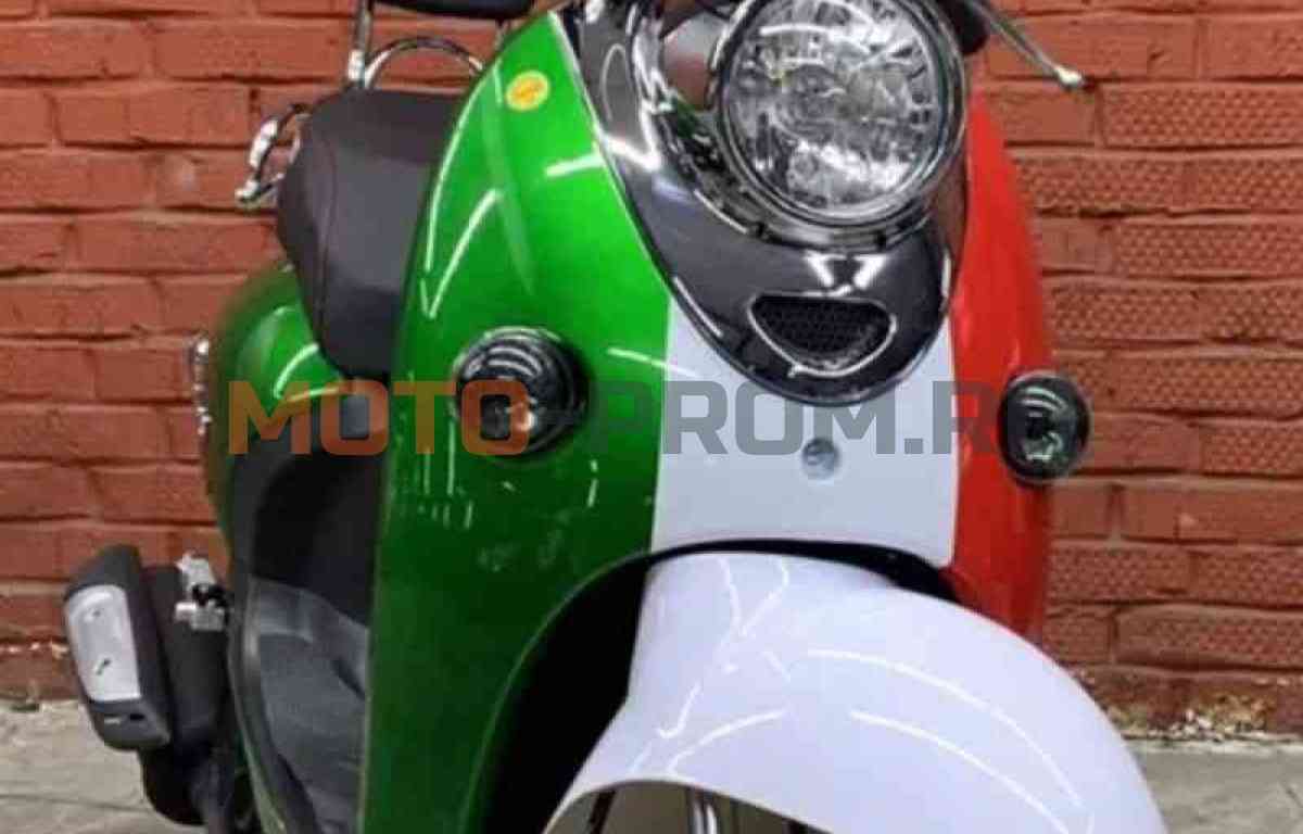 картинка Скутер VENTO RETRO 49cc (150),  зелено-бело-красный от магазина MOTO-PROM+