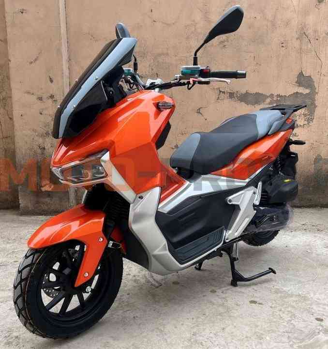 картинка Скутер TRACER ADV 50/125cc 13" orange от магазина MOTO-PROM+